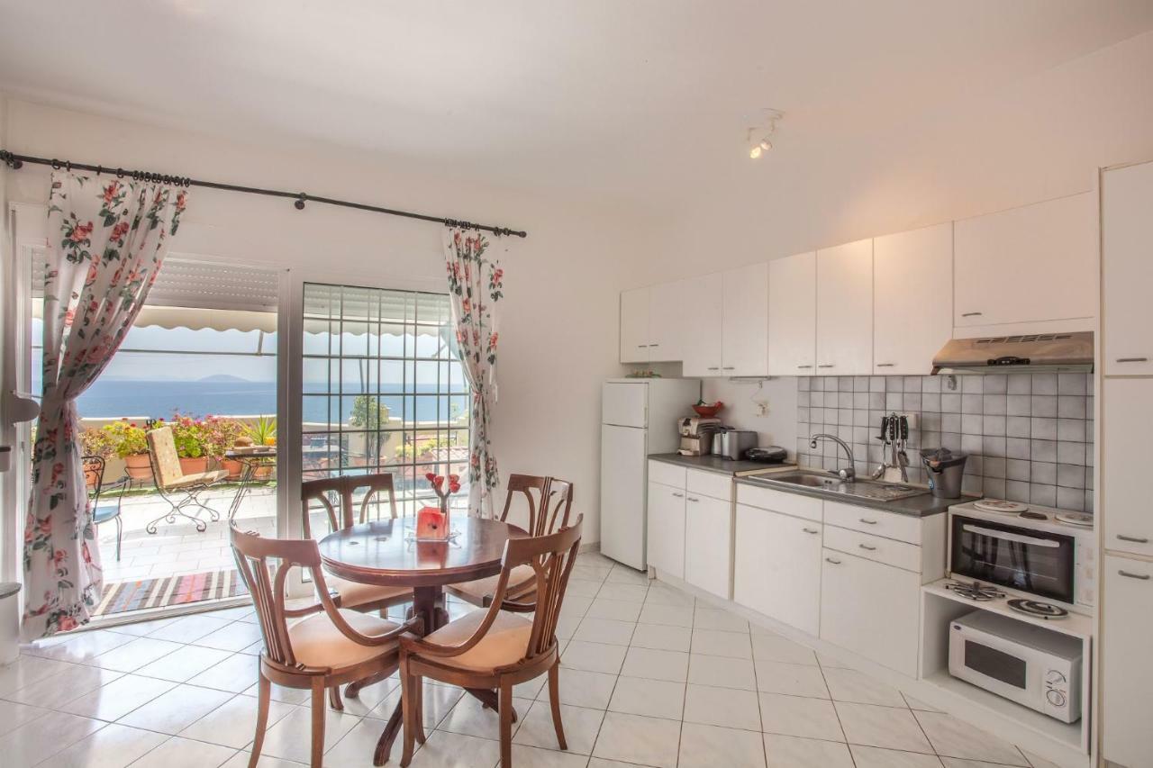 Seaside Holiday Apartment Xiropigado Bagian luar foto