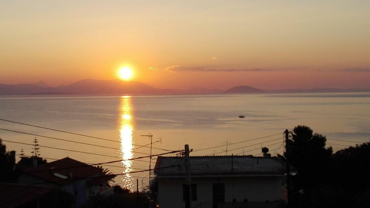 Seaside Holiday Apartment Xiropigado Bagian luar foto